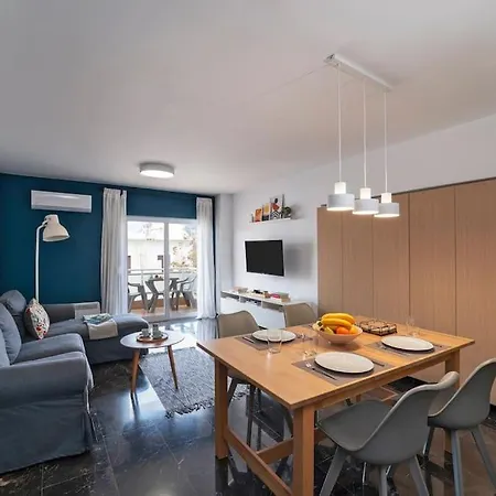 Apartment 'core' Modern Living Apartment, Rhodes Center Rhodes City